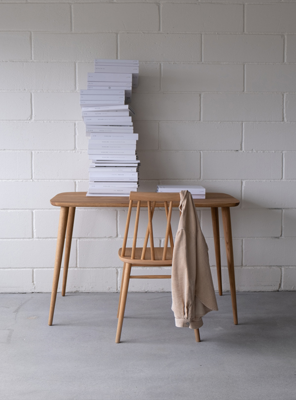 1K_DiningTable_Non_04_30_yggoglyng