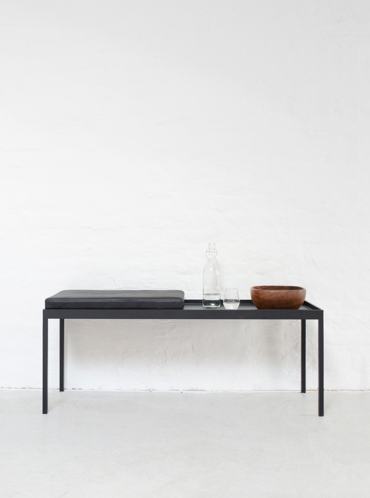 2K2H_Bench-Einer-S_22_yggoglyng 2K2H_Bench-Einer-S_22_yggoglyng