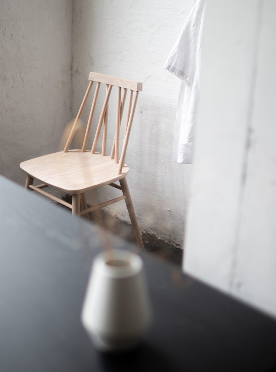 2K2H_DiningChair-Non_EH_30_yggoglyng