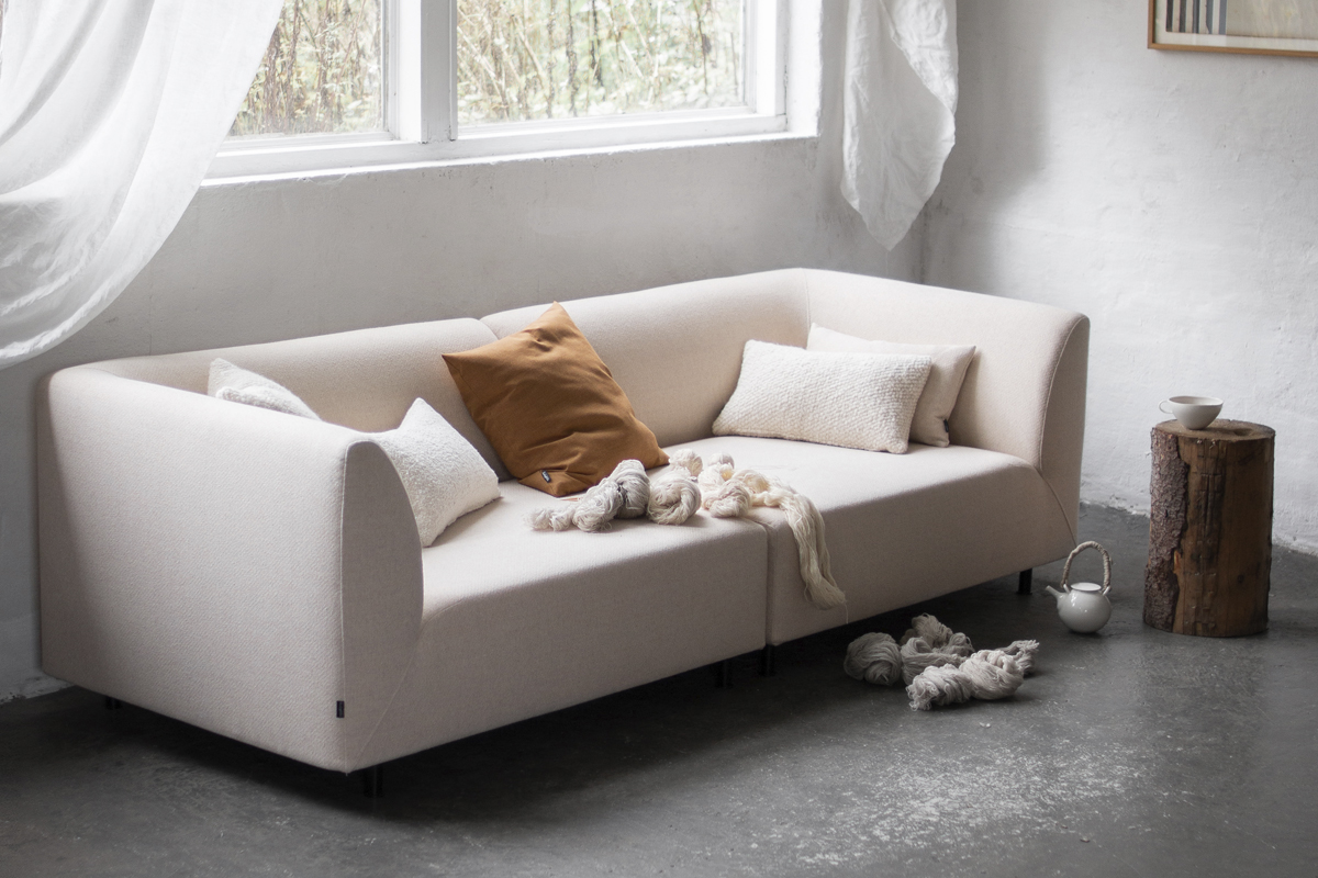 2K_Aften_90_sofa__01_yggoglyng