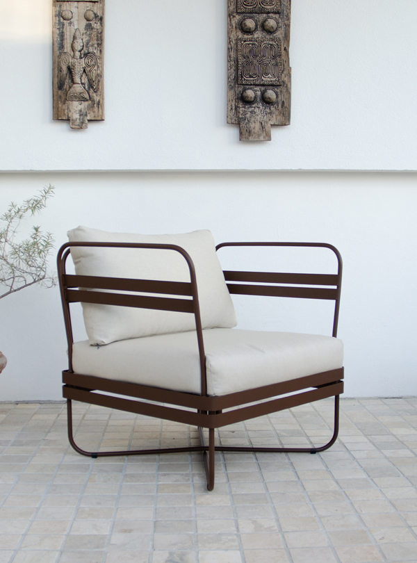 1K_Bris_sofa_outdoor_EB_02_yggoglyng
