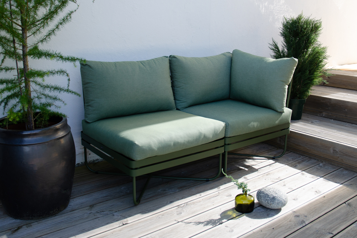 2K_Bris_sofa_outdoor_DO_01_yggoglyng