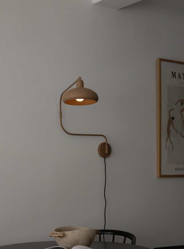 1K_Krum_Wall_lamp_02_yggoglyng_45
